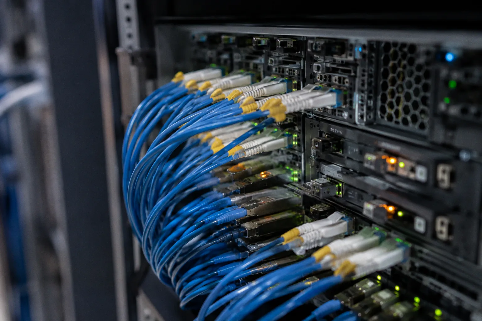 Искусственный интеллект в защите DNS: ключевые темы конференции TLDCON 2026