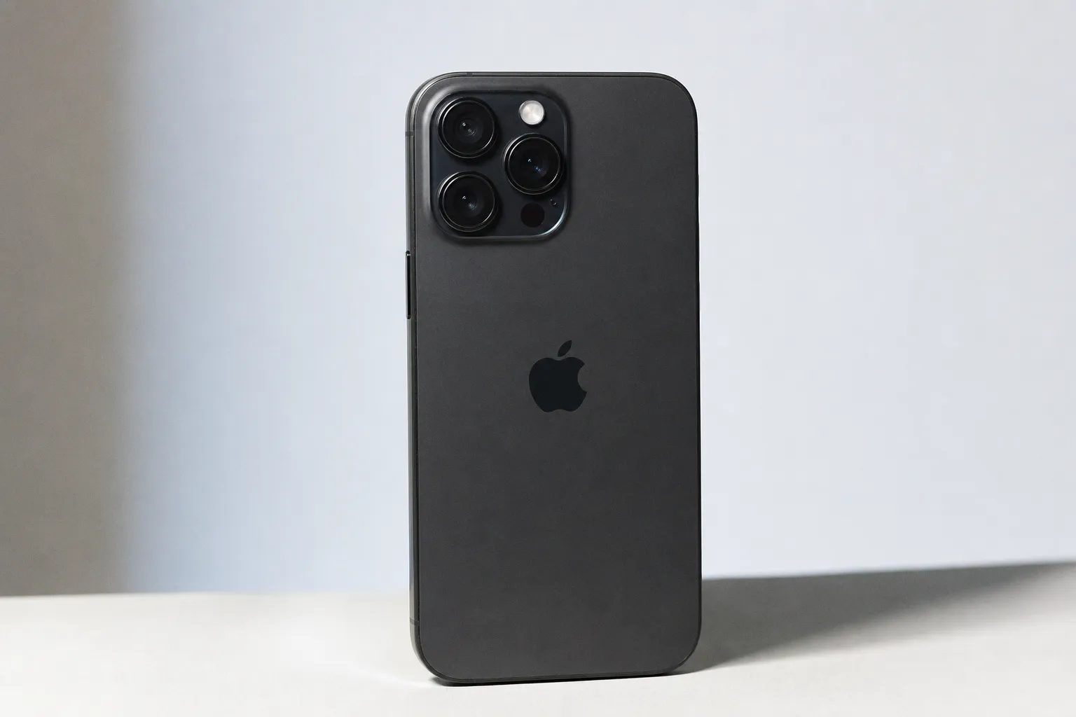 «Сбербанк Онлайн» вернут на iPhone без визита в офис: банк выпустил специальную программу